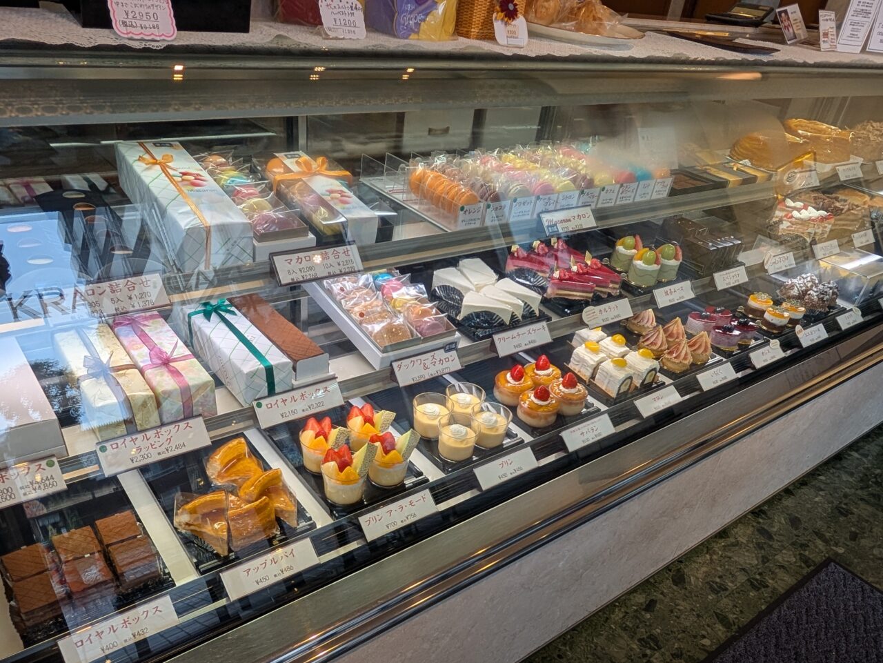 欧風菓子クランツ ケーキ